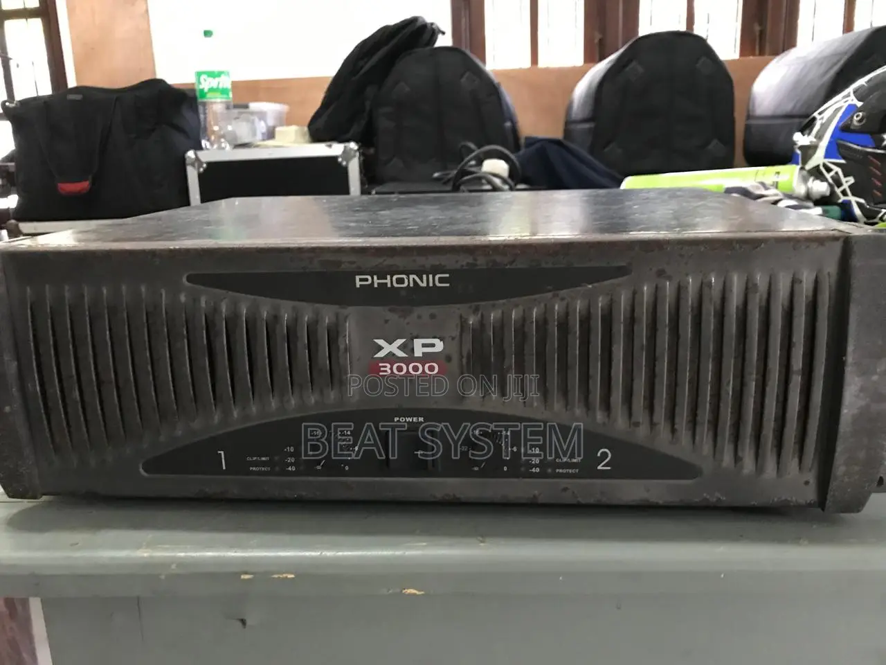 Phonic 3000 Amplifire