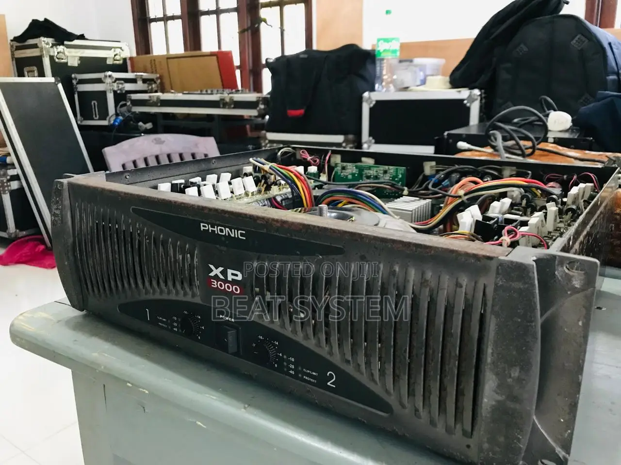 Phonic 3000 Amplifire