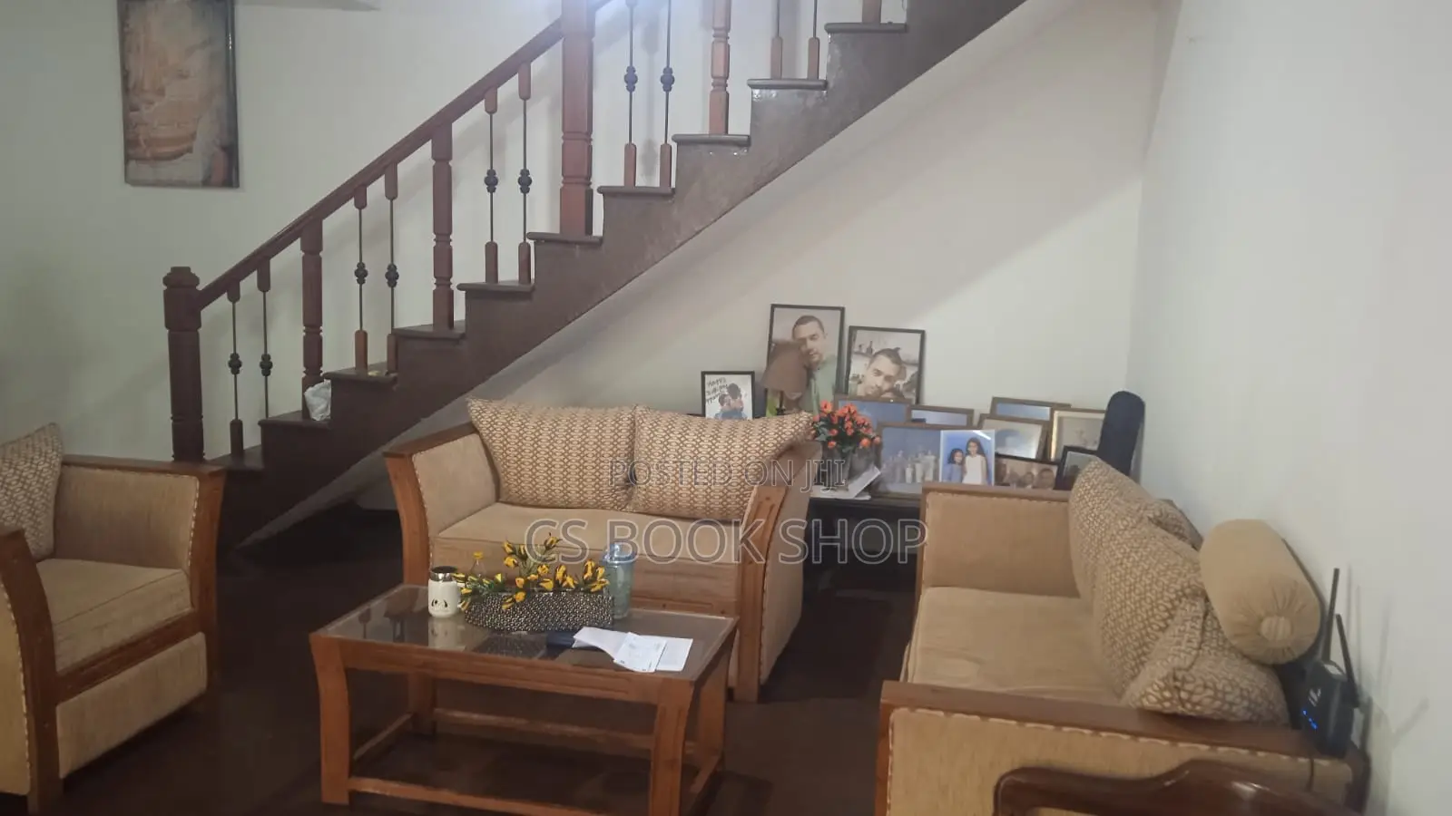 7bdrm House in As, Peradeniya for sale