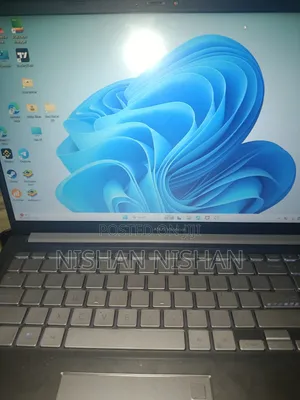 Laptop Asus Vivobook 15 8GB Intel Core i3 HDD+SSD 500GB