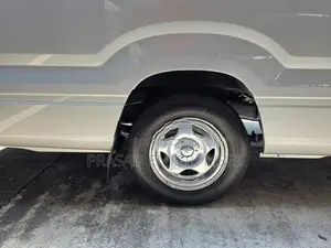 Toyota Coaster 2025