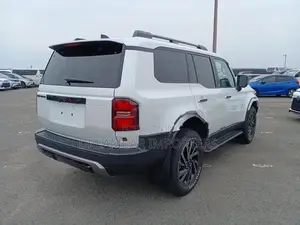 Toyota Land Cruiser Prado 250 VX 2025