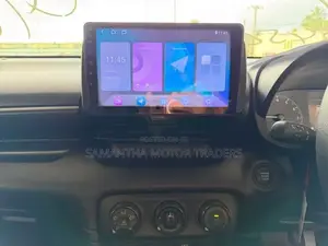 Toyota Yaris X Grade 2024