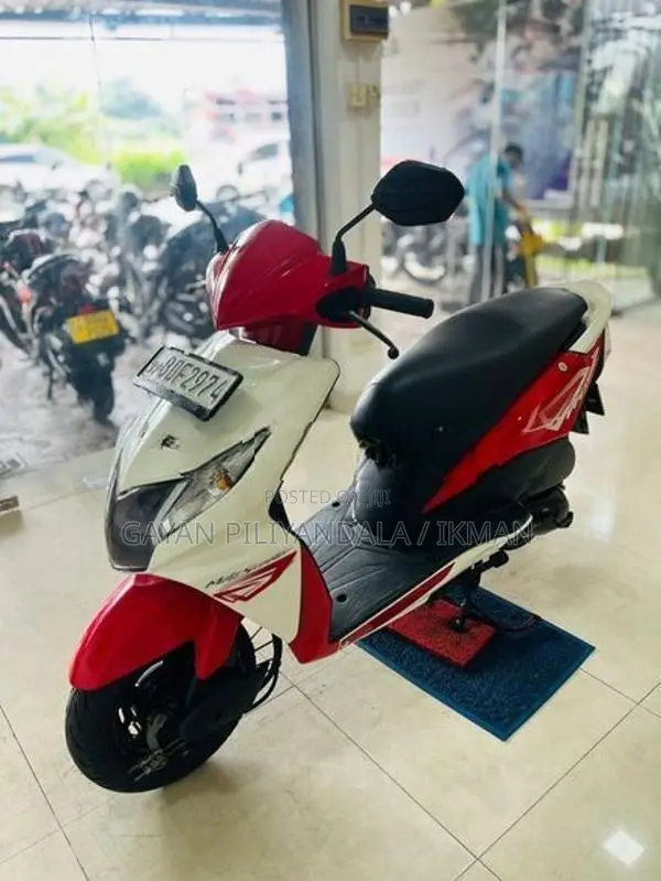 Honda Dio 2015
