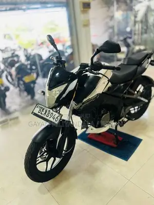 Bajaj Pulsar NS160 2017