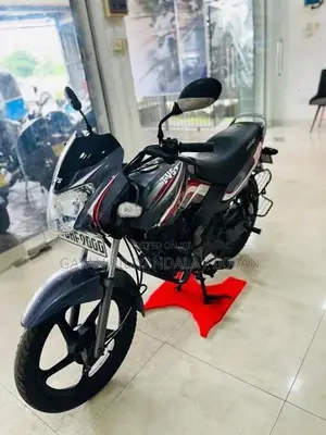 TVS Metro 2017