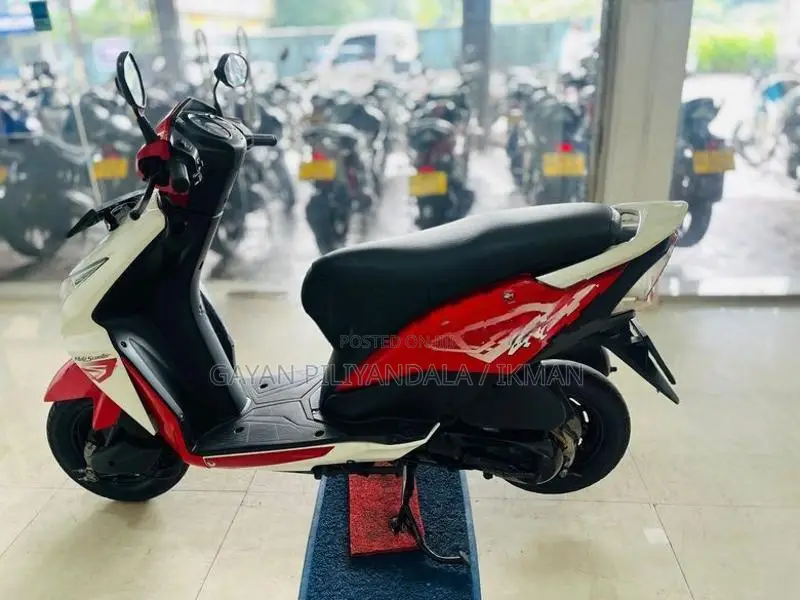 Honda Dio 2015