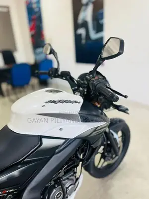 Bajaj Pulsar NS160 2017