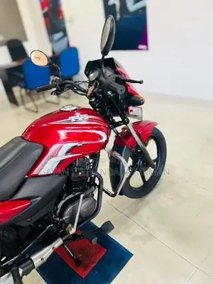 TVS Metro 2015