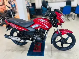 TVS Metro 2015