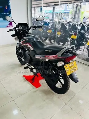 TVS Metro 2017