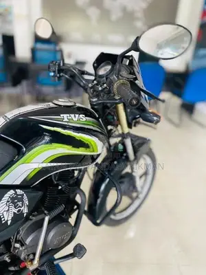 TVS Metro 2016