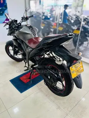 Suzuki Gixxer 2017