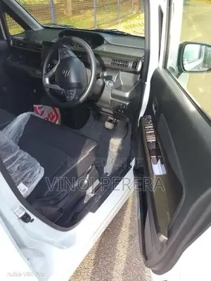 Suzuki Wagon R FZ Custom 2025