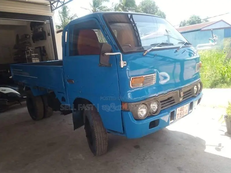 Isuzu Elf 250 Lorry 1980