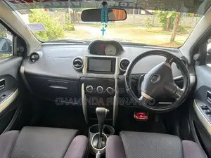 Toyota IST car 2003