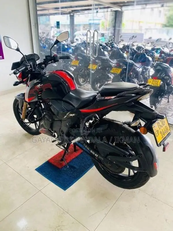 TVS Apache RTR 200 2019