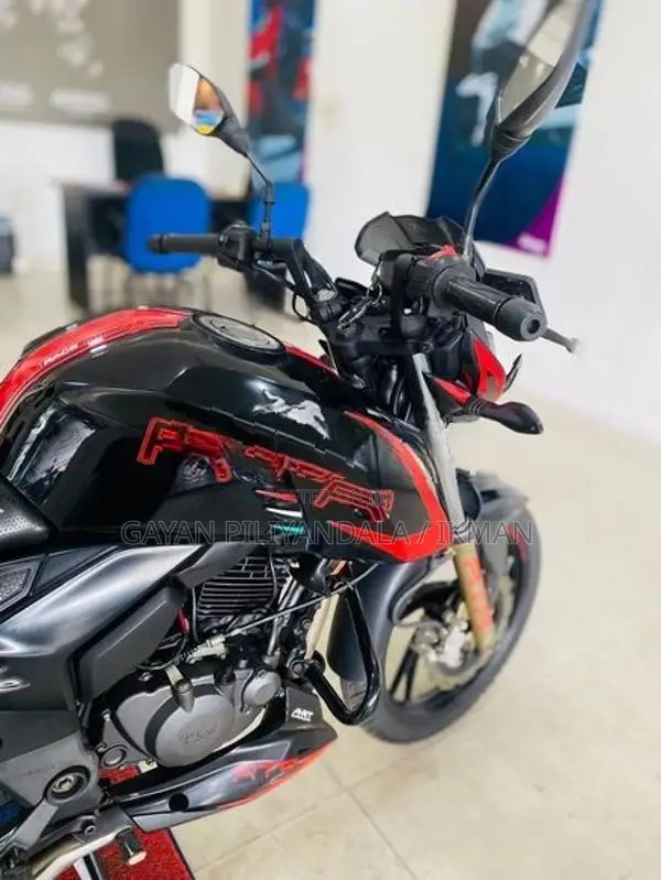 TVS Apache RTR 200 2019