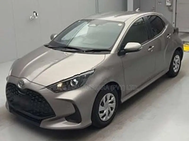 Toyota Yaris X Grade 2024