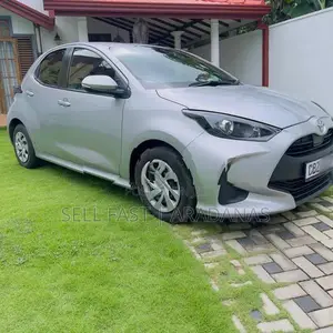 Toyota Yaris X 2023