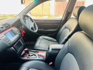 Toyota Mark Mark2 brevis 2004