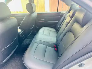 Toyota Mark Mark2 brevis 2004