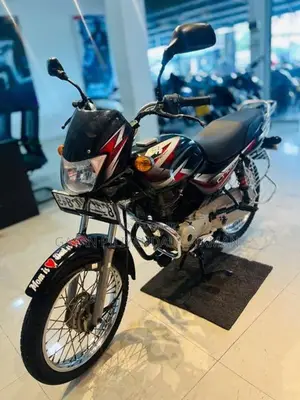 Bajaj CT100 2019