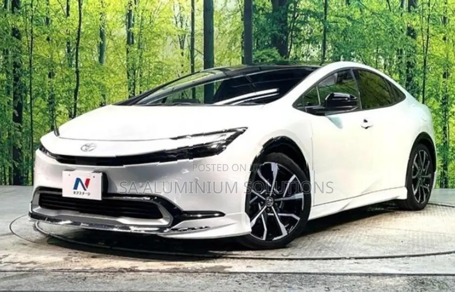 Toyota Prius Z PHV 2024