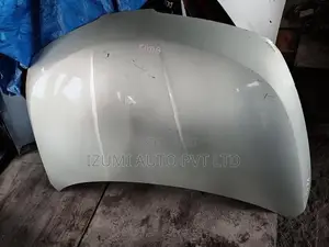 Nissan Tiida Bonnet