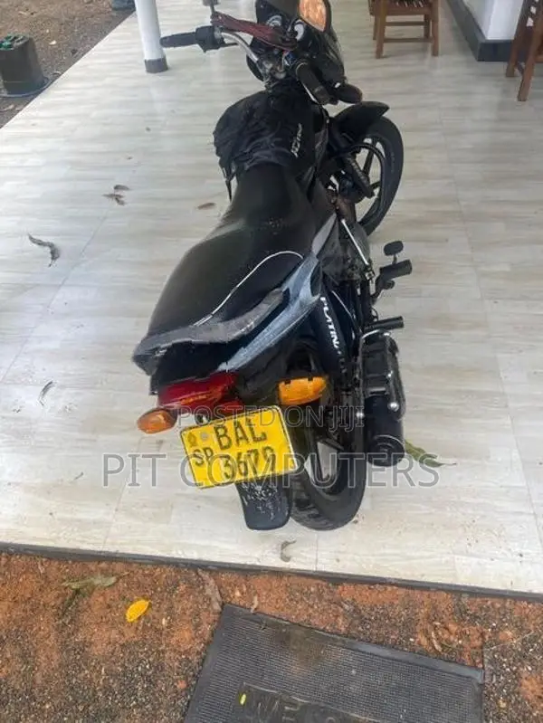 Bajaj Platina 100 2013