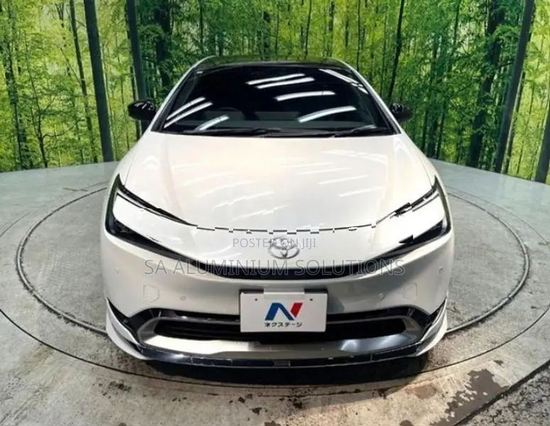 Toyota Prius Z PHV 2024