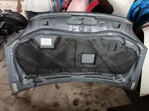 Chevrolet Cruze Bonnet