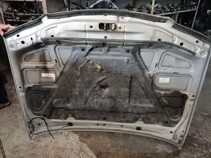 Nissan U 14 Bonnet
