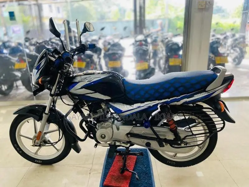 Bajaj CT100 2025