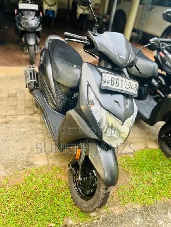 Honda Dio mat 2016