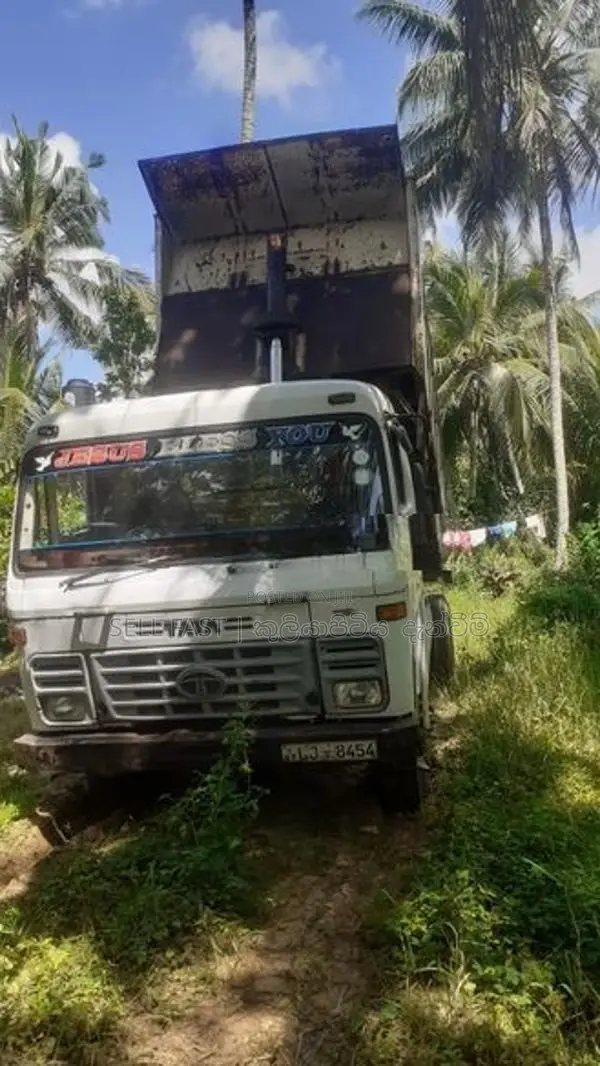 Tata Tipper Cube 3 2012