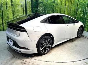 Toyota Prius Z PHV 2024