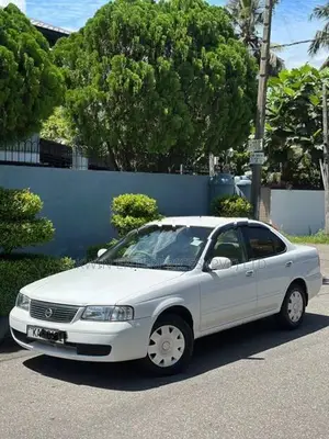 Nissan Sunny Fb15 2004