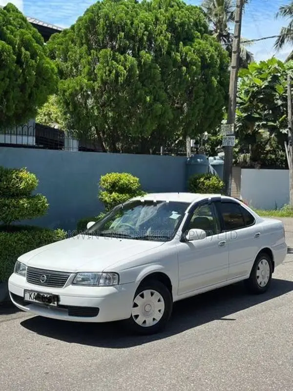Nissan Sunny Fb15 2004