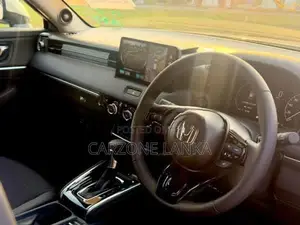 Honda Vezel Z Premium 2026