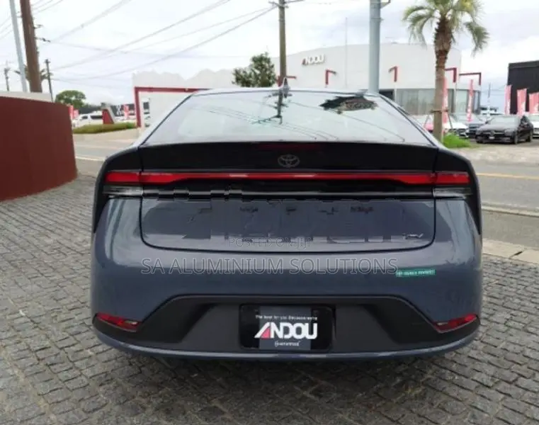 Toyota Prius U 2025