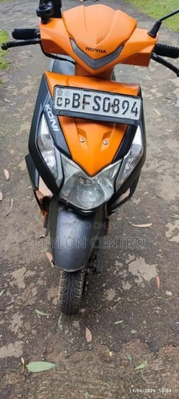 Honda Dio Scooter 2017