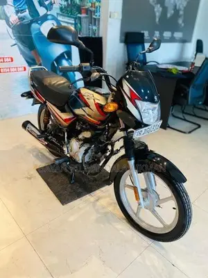 Bajaj CT100 2024