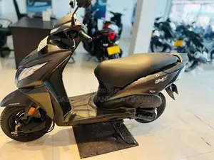 Honda Dio 2017