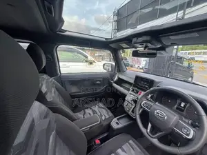 Daihatsu Taft Chrome Venture Turbo 2024