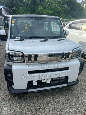 Daihatsu Taft Chrome Venture Turbo 2024