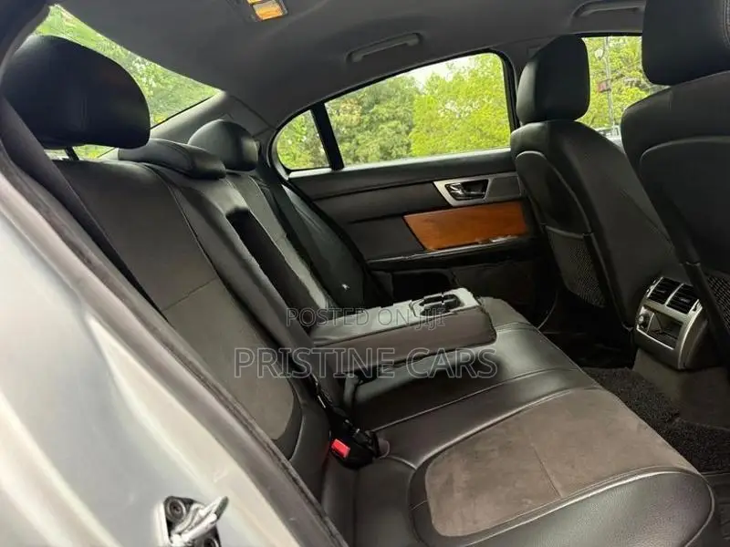 Jaguar XF 2.2L Diesel 2014