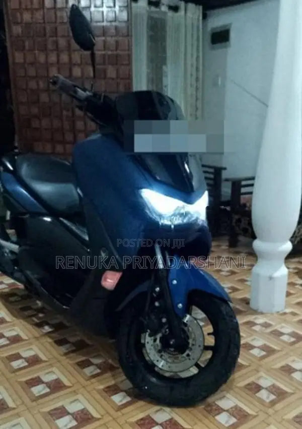 Yamaha XSR125 2025