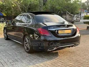 Mercedes Benz C200 AMG Premium Plus 2019