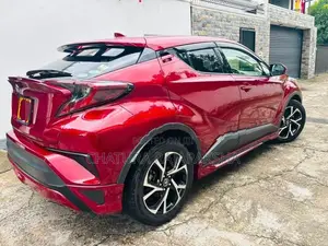 Toyota CHR GT Turbo 2017